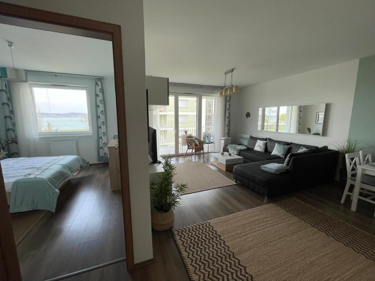 Vízpart Honvéd Apartman Balatonlelle Esterno foto